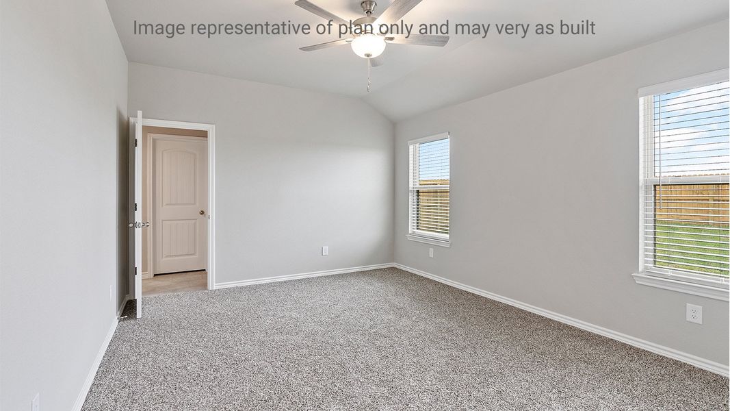 Spacious, unfurnished interior of a new home in London Towne, Corpus Christi (Image 18).