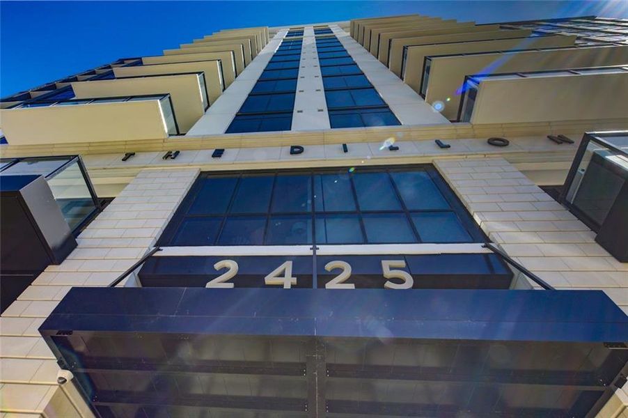 Image 27 of a home in The Dillon Buckhead.