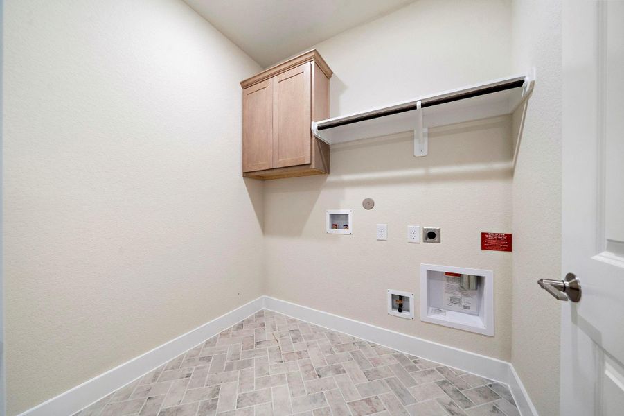 Spacious, unfurnished interior of a new home in Chambers Creek, Willis (Image 61). Spacious, unfurnished interior of a new home in Chambers Creek, Willis (Image 61).