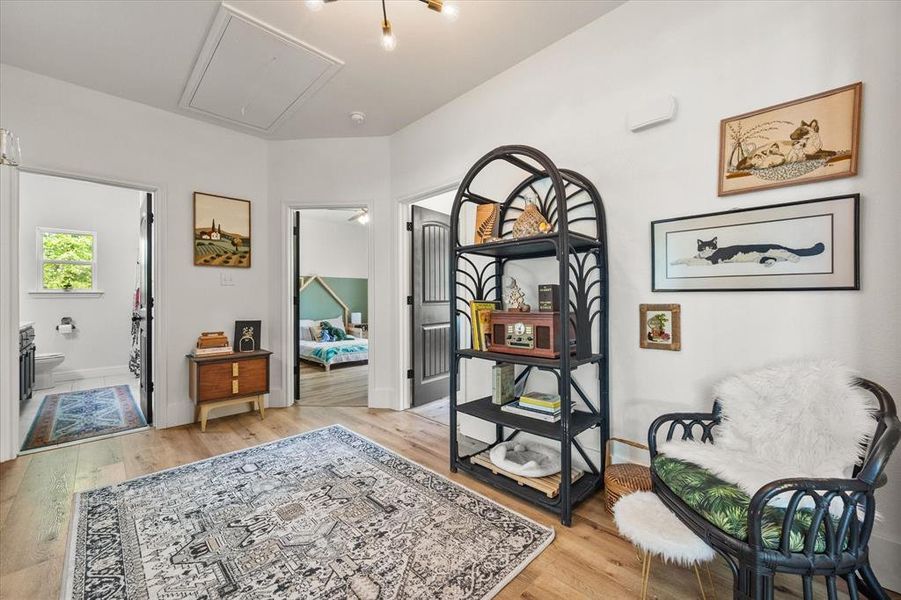 Furnished interior view inside a new home in , Corsicana (Image 28). Furnished interior view inside a new home in , Corsicana (Image 28).