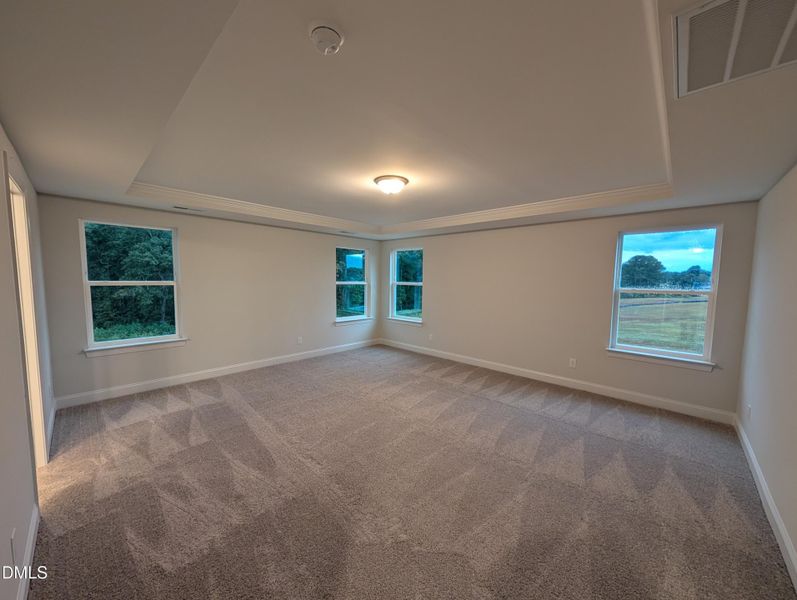 PXL_20250926_225913424