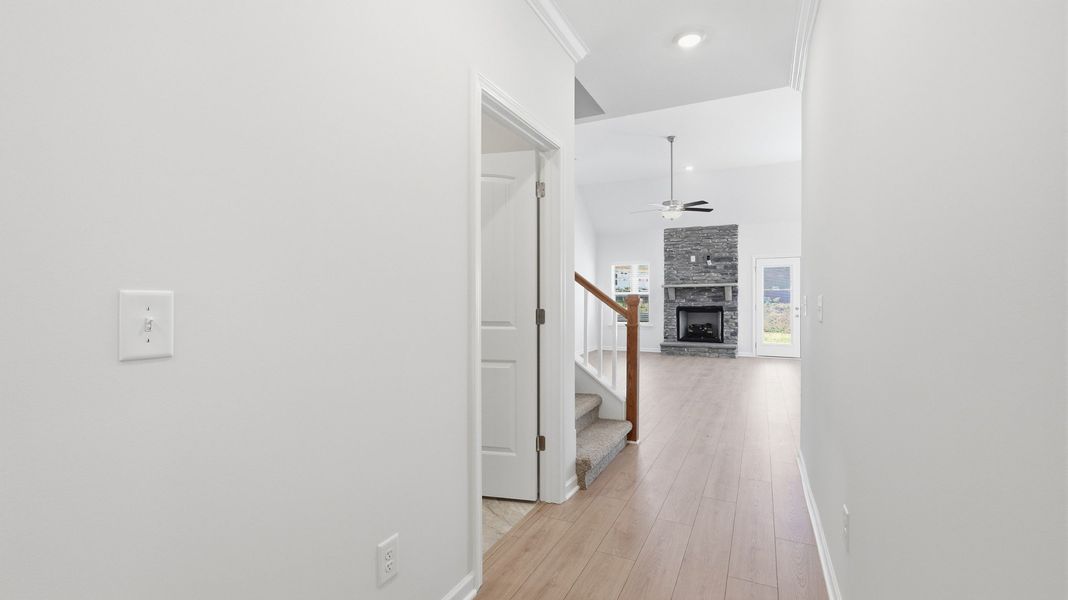 Spacious, unfurnished interior of a new home in Stillwater, Tullahoma (Image 12).