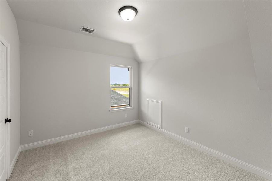 24. 309 Bee Balm - Bed 5 24. 309 Bee Balm - Bed 5