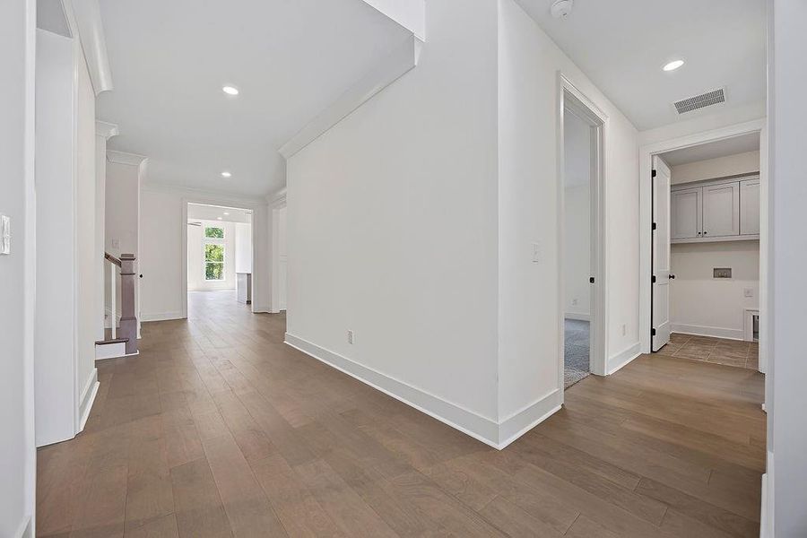 Spacious, unfurnished interior of a new home in Yellowstone Farms, Cumming (Image 17).