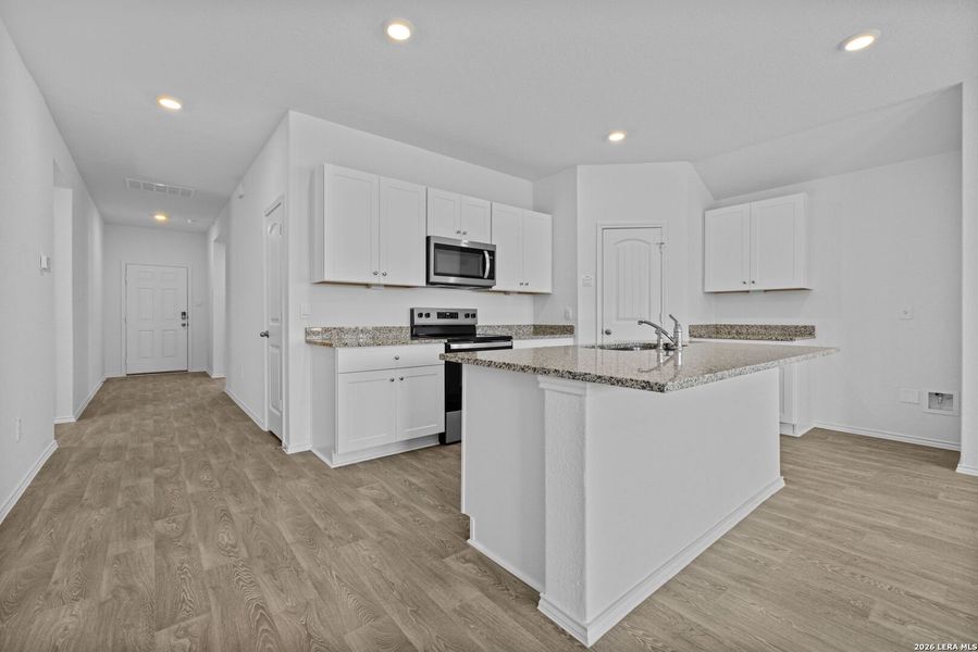 Furnished interior view inside a new home in Arroyo Ranch, Seguin (Image 8).