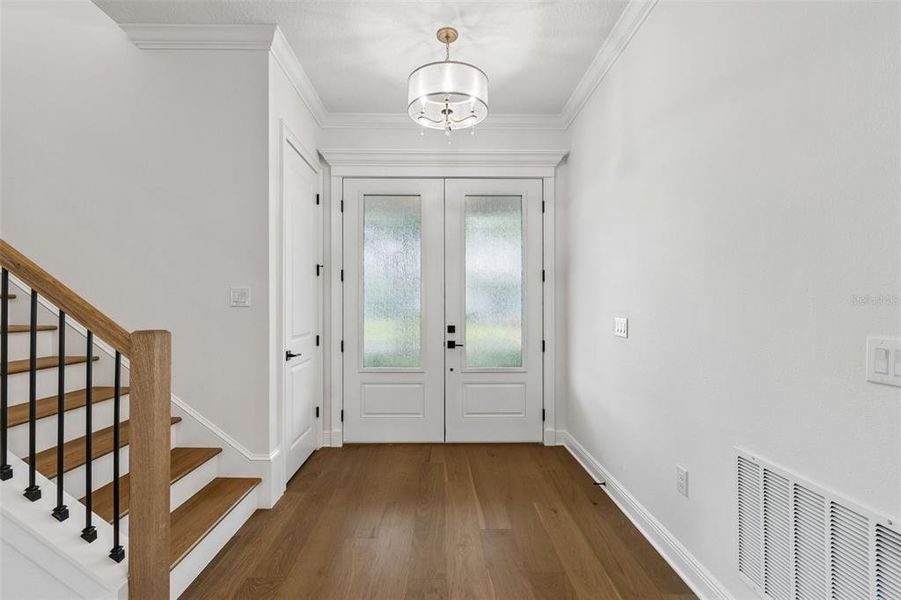 Spacious, unfurnished interior of a new home in , Tampa (Image 21).