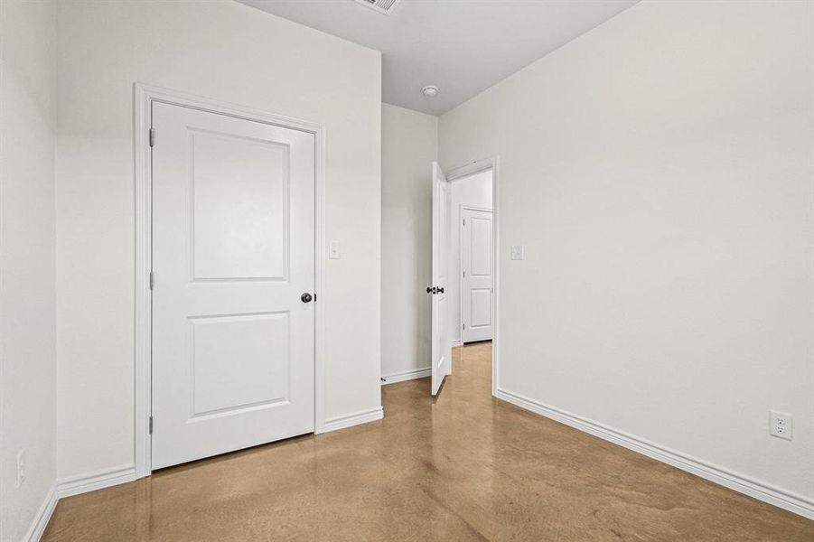 Spacious, unfurnished interior of a new home in , Dodd City (Image 13).