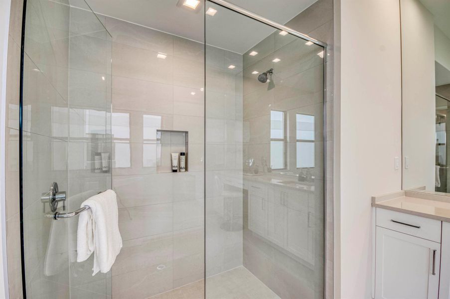 Furnished interior view inside a new home in Apex at Avenir, Palm Beach Gardens (Image 5).