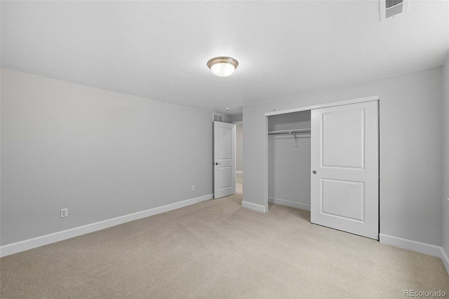 16655 W 93rd Place ~ Ready Now!