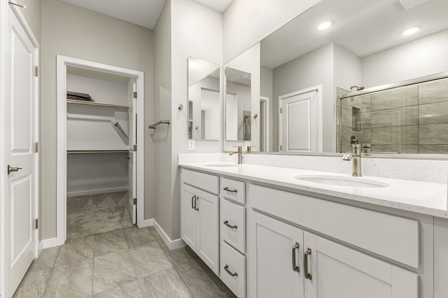 Furnished interior view inside a new home in Mira Vista at Victory, Buckeye (Image 5).