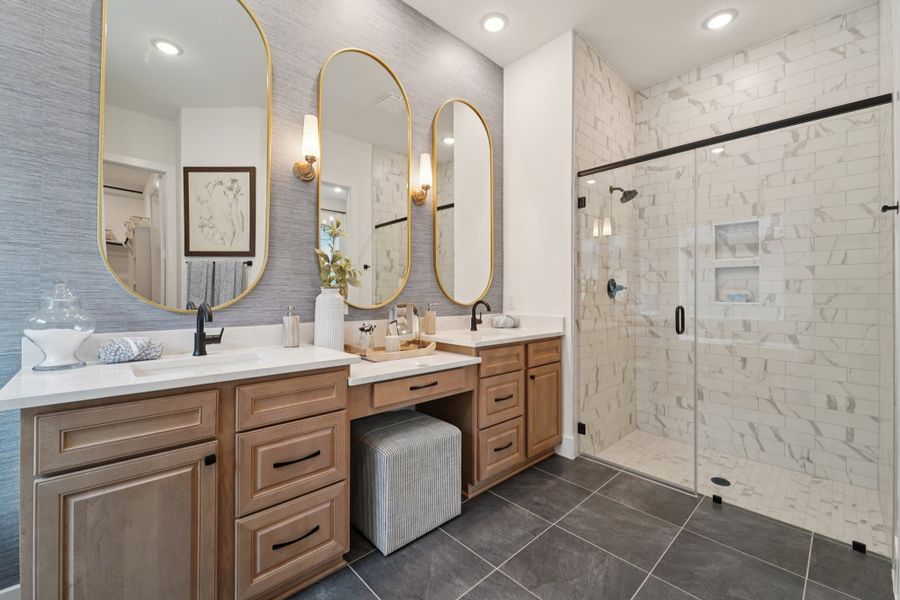 Furnished interior view inside a new home in Grange, Katy (Image 10).