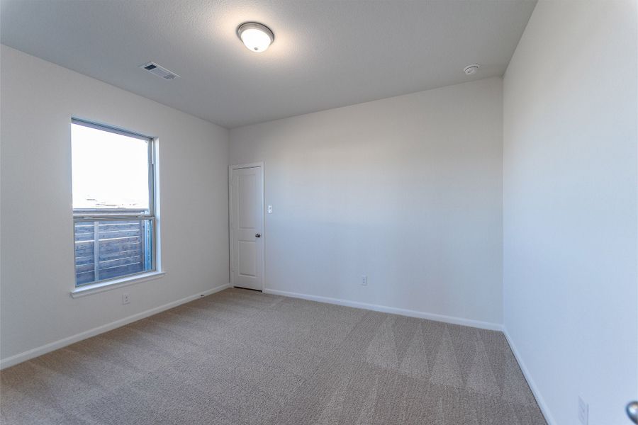 Spacious, unfurnished interior of a new home in Solterra, Mesquite (Image 39). Spacious, unfurnished interior of a new home in Solterra, Mesquite (Image 39).