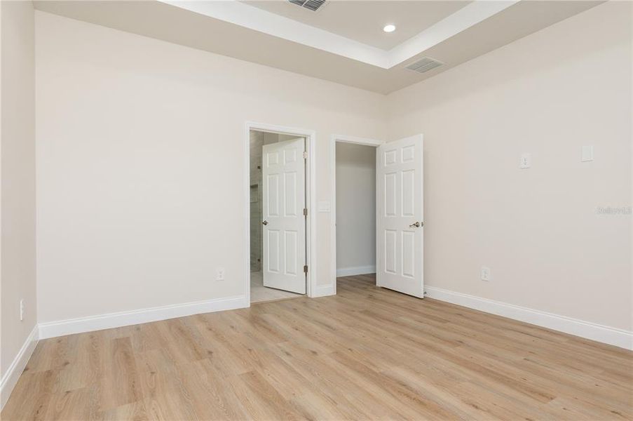 Spacious, unfurnished interior of a new home in , Debary (Image 32). Spacious, unfurnished interior of a new home in , Debary (Image 32).
