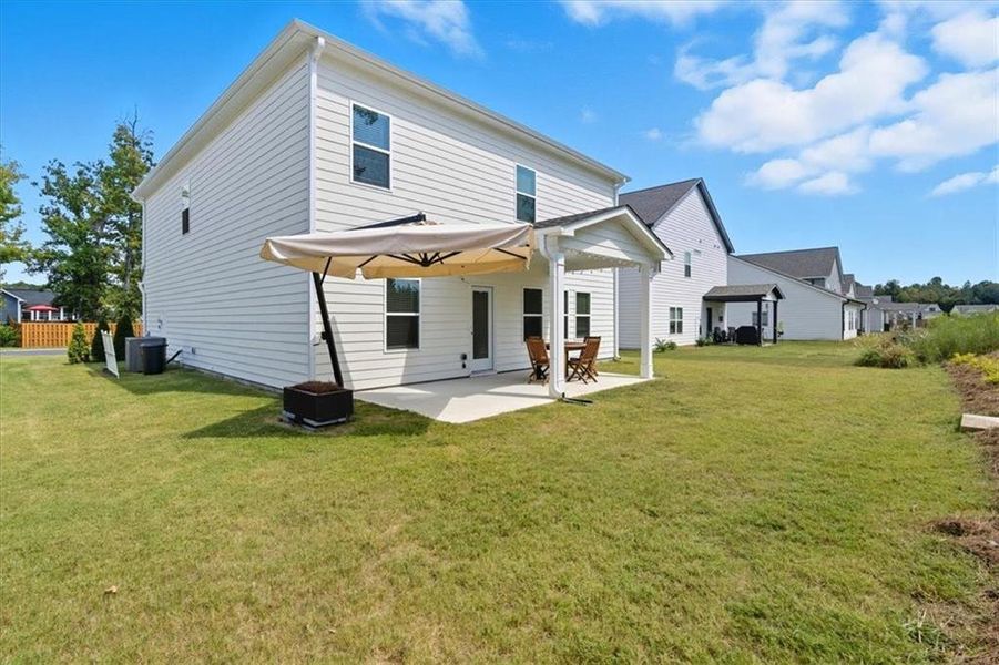 Exterior details and patio area of a home in , Rome (Image 21).