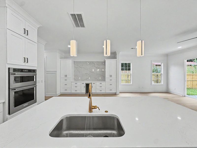 Close-up of interior finishes inside a home in , Hanahan (Image 22). Close-up of interior finishes inside a home in , Hanahan (Image 22).