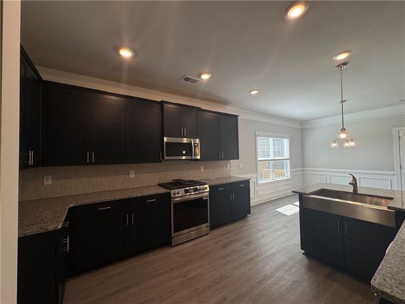 Furnished interior view inside a new home in Tuscany Hills, Douglasville (Image 11). Furnished interior view inside a new home in Tuscany Hills, Douglasville (Image 11).