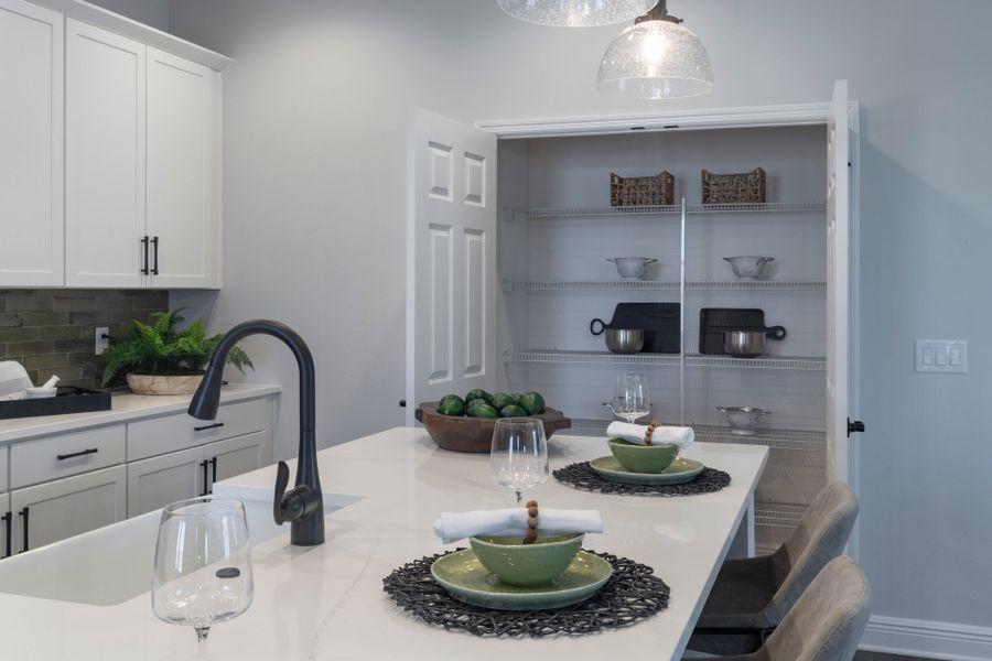 Wekiva kitchen pantry