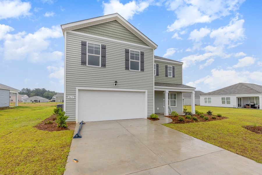 Representative exterior photo of a completed home built from the Galen by D.R. Horton in Jordanville Farms, Galivants Ferry, SC (Image 26).