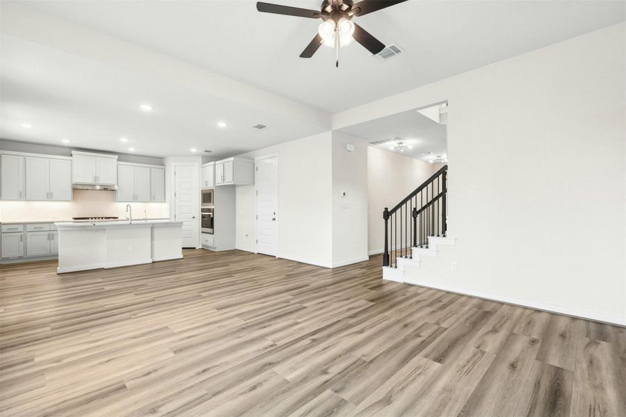 Spacious, unfurnished interior of a new home in University Heights, Round Rock (Image 24). Spacious, unfurnished interior of a new home in University Heights, Round Rock (Image 24).