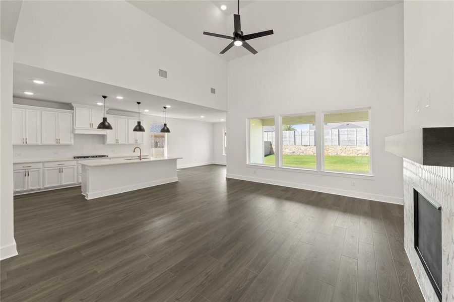 07. 4108 Slate - Family 07. 4108 Slate - Family