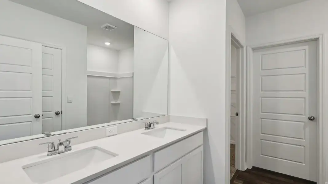 Furnished interior view inside a new home in Cascades, Davenport (Image 13).