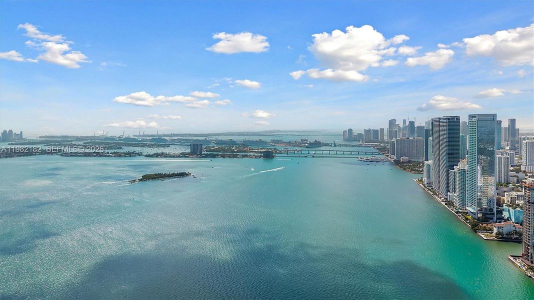 Image 42 of a home in .