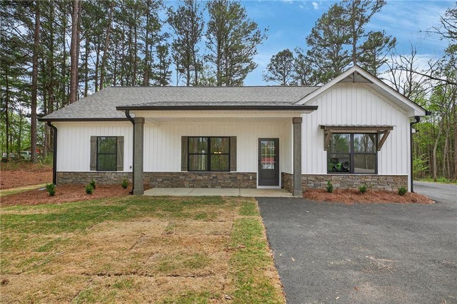 Image 34 of a home in .