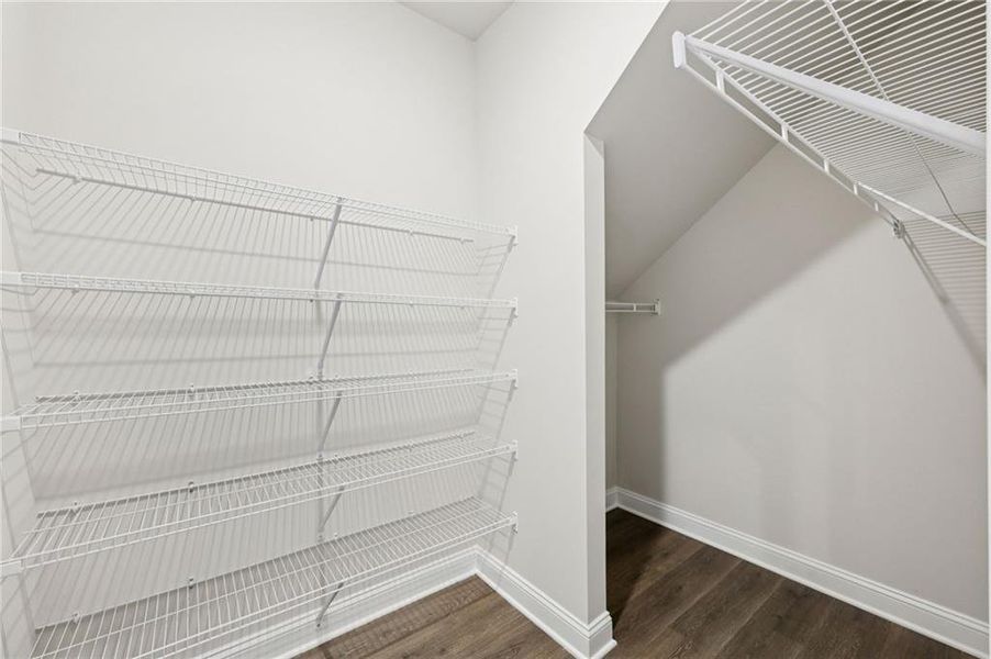 Spacious, unfurnished interior of a new home in River Pointe, Monroe (Image 39).