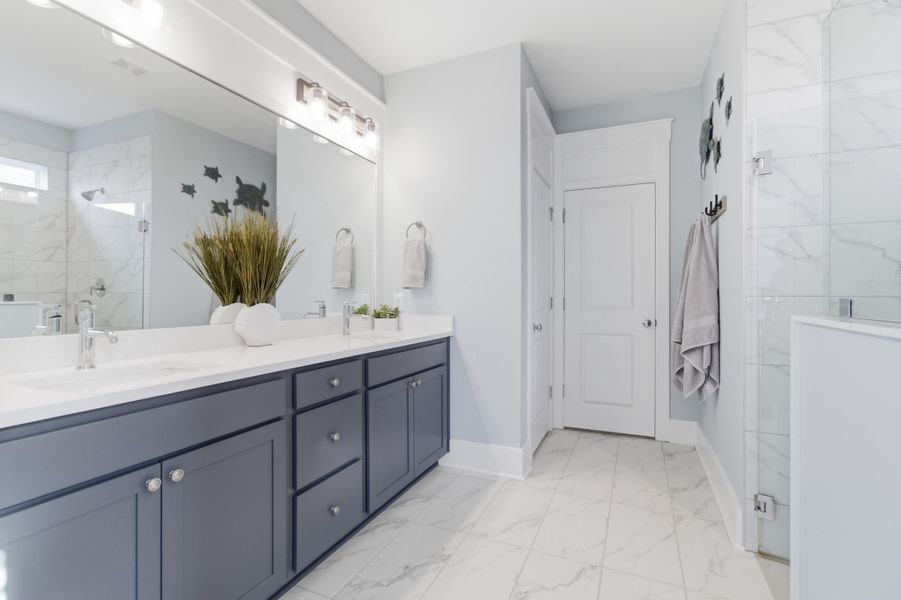Furnished interior view inside a new home in Cresswind Charleston, Summerville (Image 40).