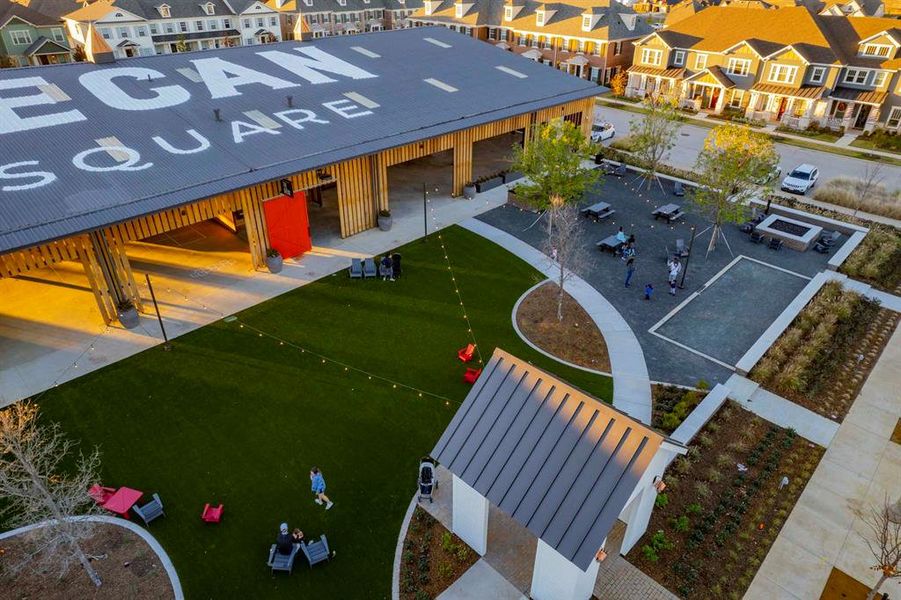 Community amenities in Pecan Square, Northlake (Image 4).