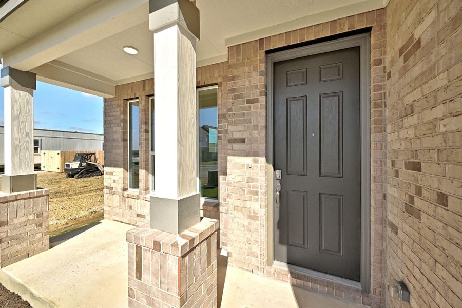 Exterior details and patio area of a home in Stoney Chase, Del Valle (Image 22). Exterior details and patio area of a home in Stoney Chase, Del Valle (Image 22).
