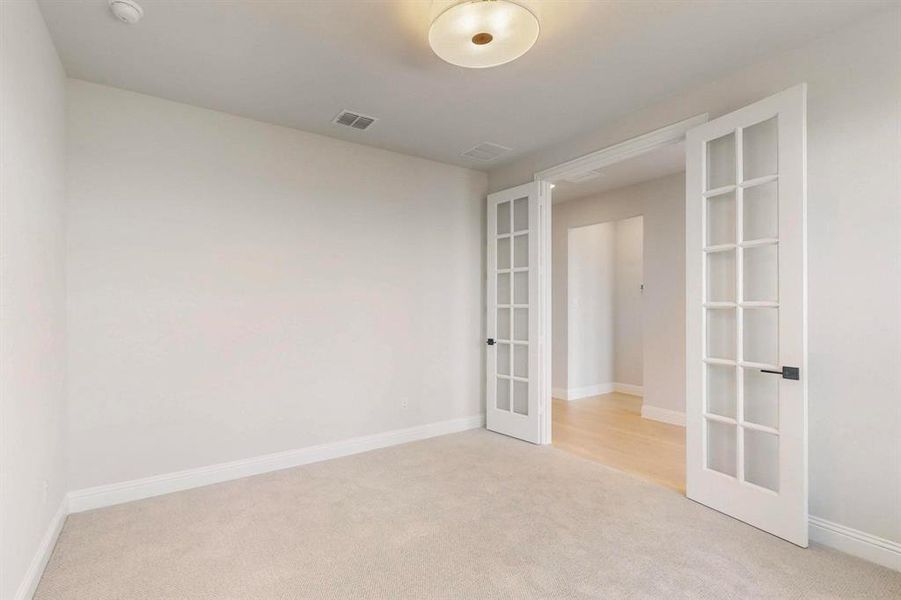 Spacious, unfurnished interior of a new home in , Rowlett (Image 21).