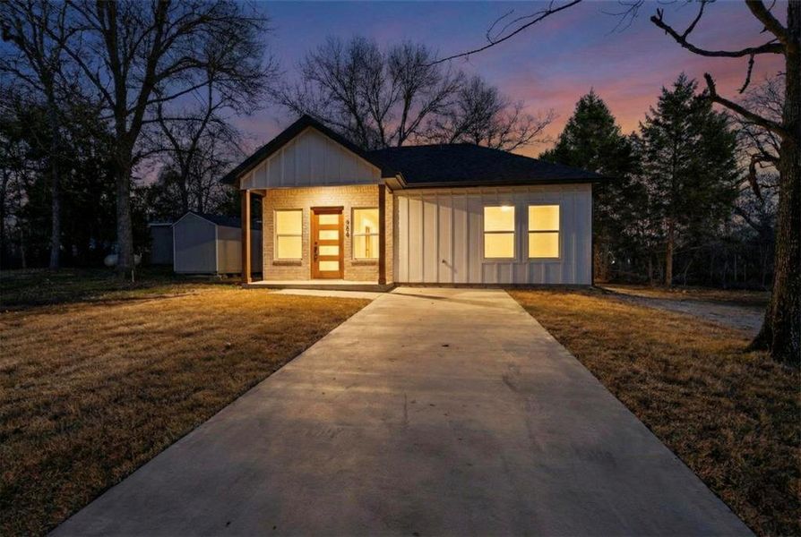 Image 23 of a home in .