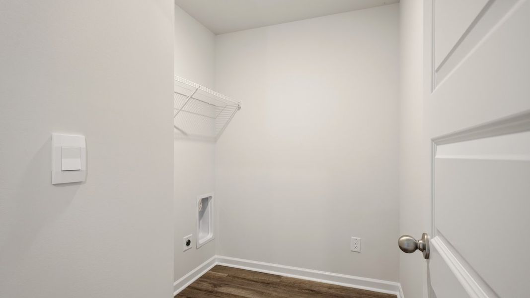 Spacious, unfurnished interior of a new home in Poplar Preserve, Newnan (Image 24).