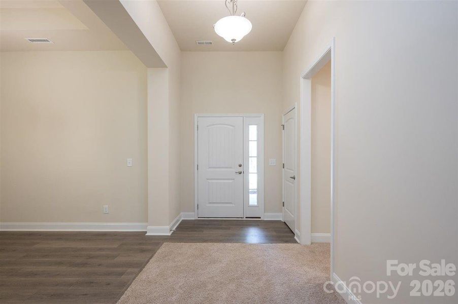 Photos are representative and may reflect a staged home.