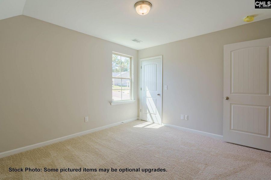 Spacious, unfurnished interior of a new home in Cottages at Roofs Pond, West Columbia (Image 25).