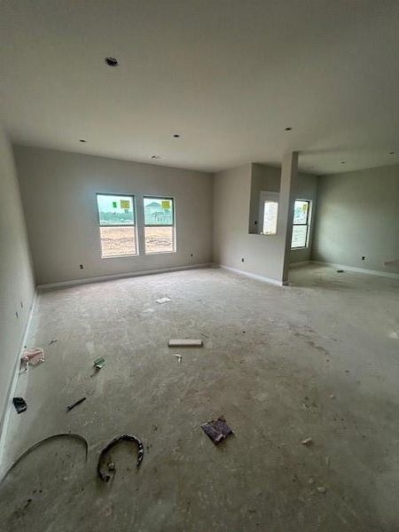 Spacious, unfurnished interior of a new home in Laurel Landing, Alvin (Image 10). Spacious, unfurnished interior of a new home in Laurel Landing, Alvin (Image 10).