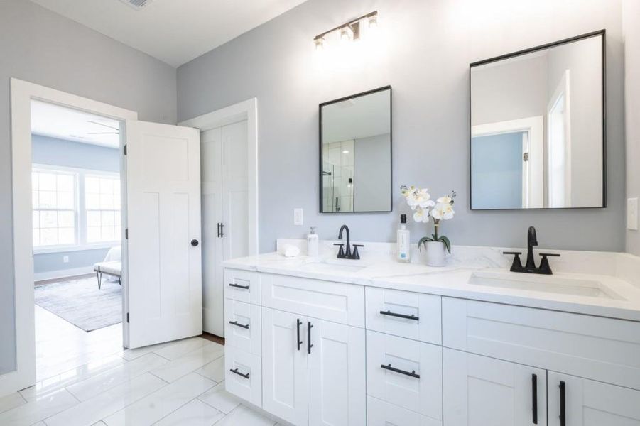 Furnished interior view inside a new home in , Fairburn (Image 43).