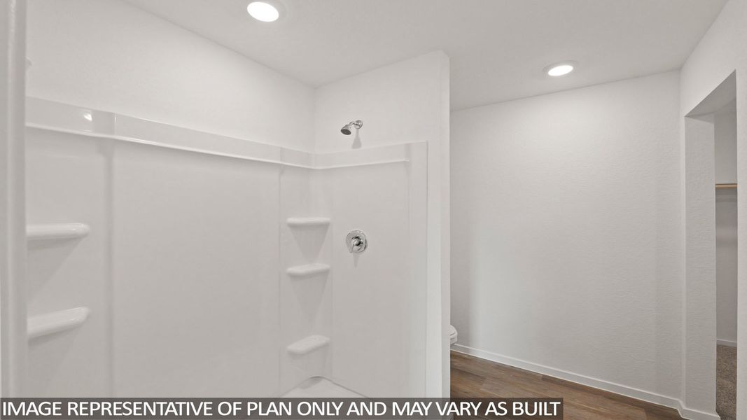 Spacious, unfurnished interior of a new home in Sunset Valley, Hockley (Image 23).