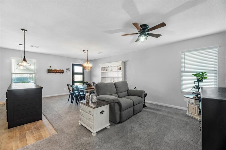 Living area contains a ceiling fan