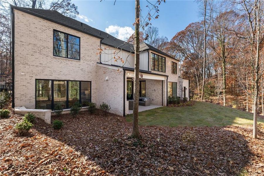 Exterior details and patio area of a home in , Alpharetta (Image 30).