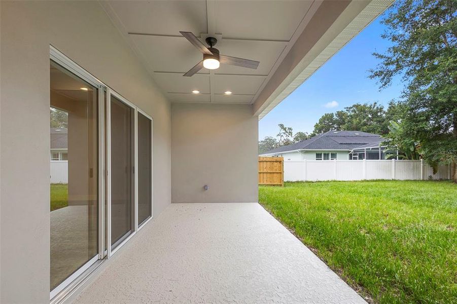 Exterior details and patio area of a home in , Lake Helen (Image 26).