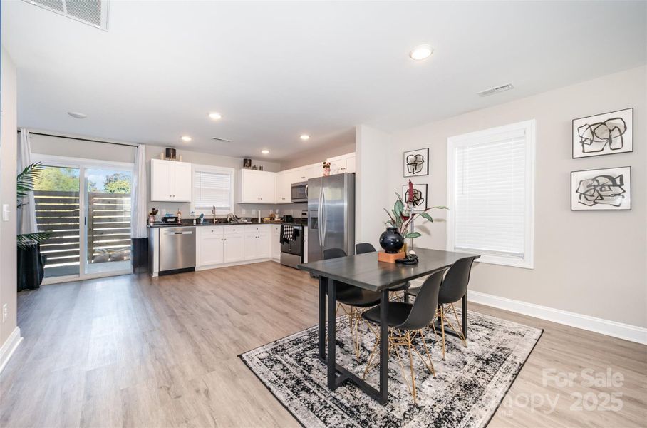 Furnished interior view inside a new home in , Kannapolis (Image 16).