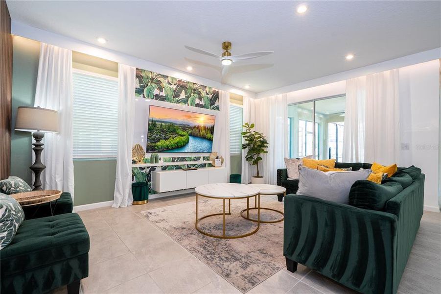 Furnished interior view inside a new home in , Kissimmee (Image 58).