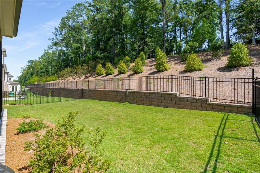 Image 47 of a home in . Image 47 of a home in .