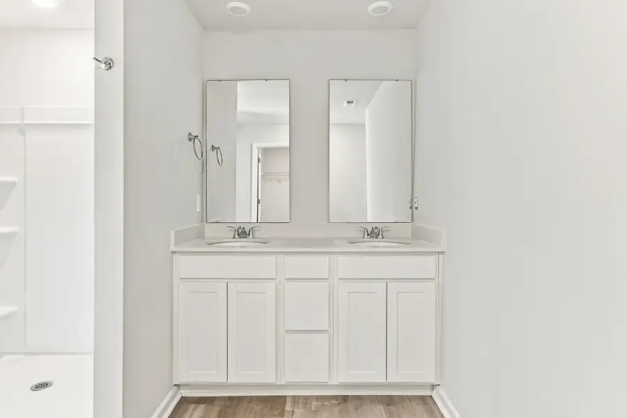 4br New Home in Richlands, NC.  - Slide 24