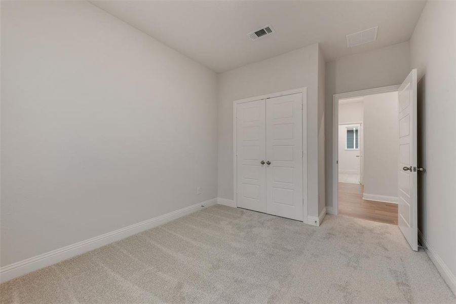 Spacious, unfurnished interior of a new home in Creekside of Crowley, Crowley (Image 28).