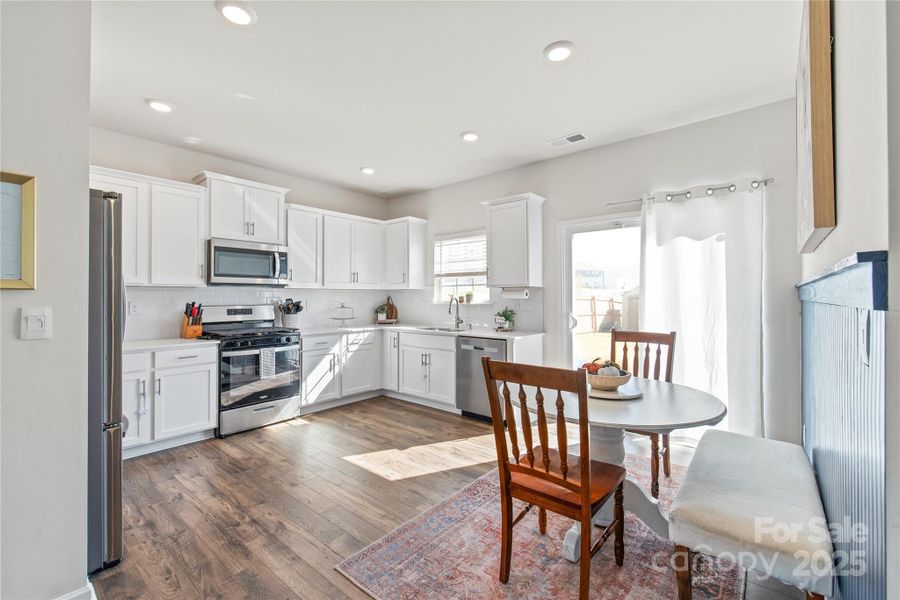Amazing bright kitchen