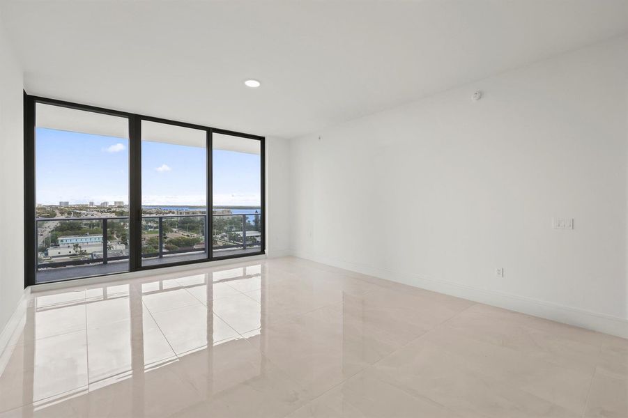 220 Lake Shore Drive - 1.jpg-FULL 220 Lake Shore Drive - 1.jpg-FULL