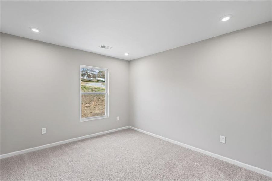 Spacious, unfurnished interior of a new home in Villas at Gold Creek, Dawsonville (Image 19).